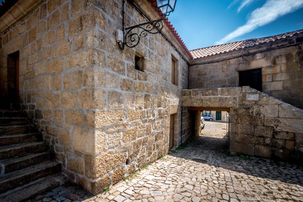 Solar Dos Carvalhos Bed & Breakfast Sernancelhe Exterior photo